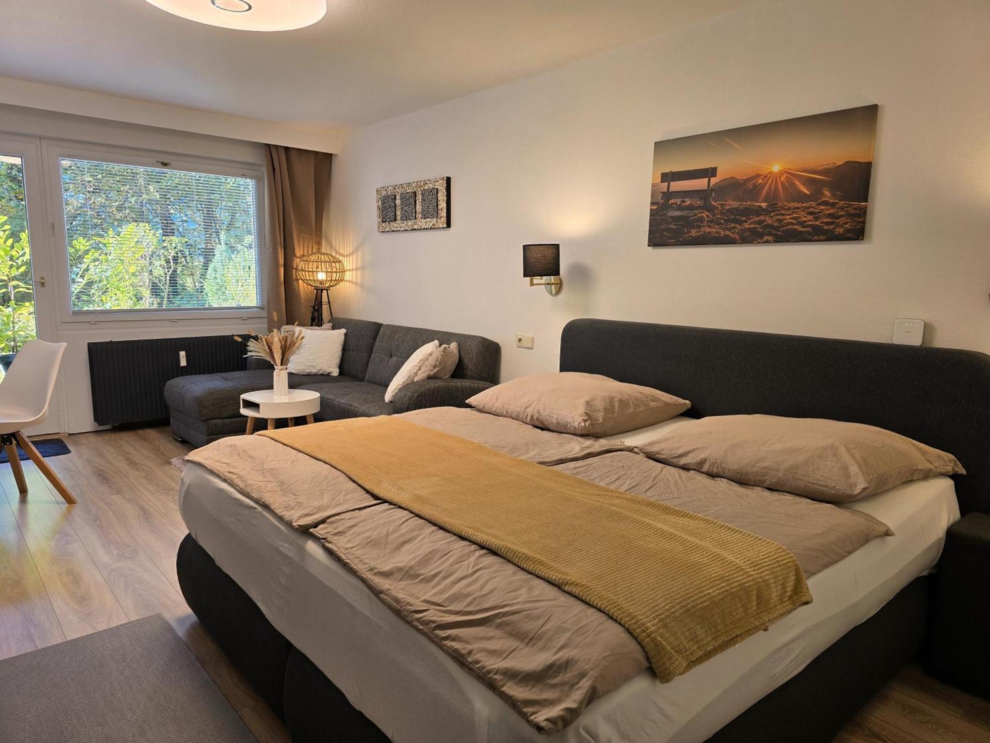 Erholungs- Apartment Am Kurpark & Therme Bad Urach Ngoại thất bức ảnh
